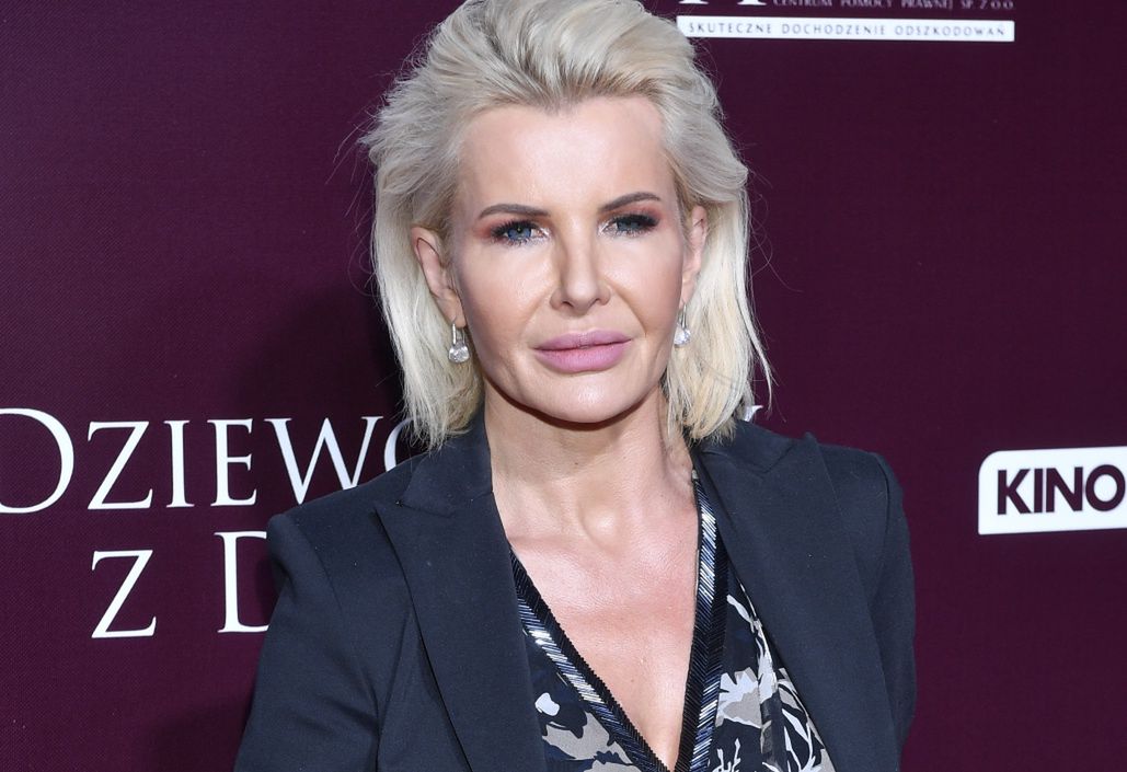 Wzburzona Joanna Racewicz o pandemicznej sytuacji w kraju. "To tak, jakby jednego dnia spadło pięć Tupolewów"