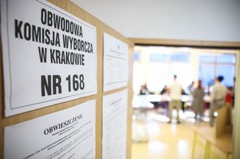 Wybory w Krakowie. Policja bada incydent