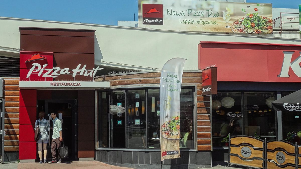 Do spółki AmRest należą takie marki jak choćby Pizza Hut, KFC czy Sushi Shop.