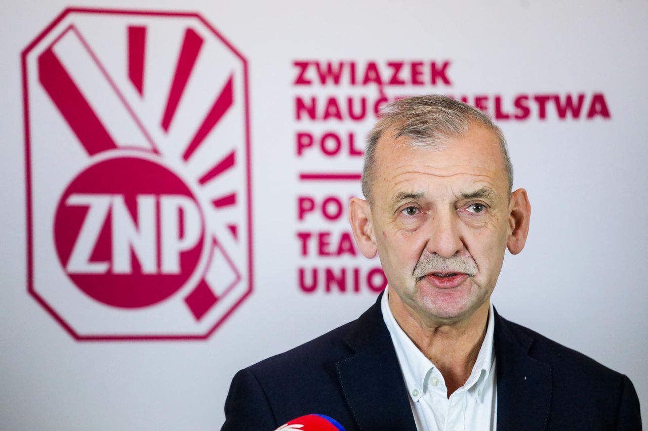 800 plus i obowiązek szkolny dla dzieci z Ukrainy. Nie wiadomo, ilu będzie uczniów