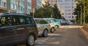 Kontrowersyjny przepis o limitach miejsc parkingowych. Rząd zmienia zdanie