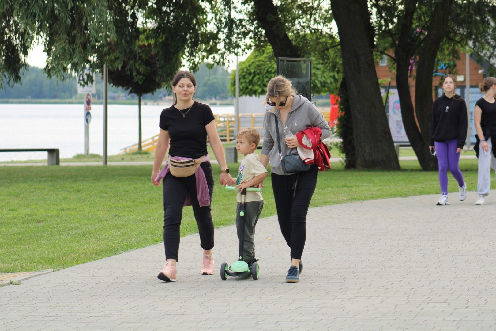 Ósma akcja charytatywna Biegamy i Pomagamy nad Jeziorem Tarnobrzeskim, 13 czerwca 2025