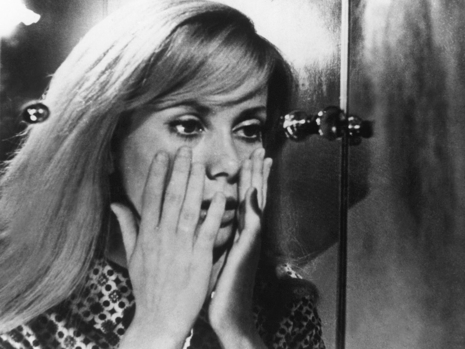 Catherine Deneuve w filmie "Wstręt" Romana Polańskiego