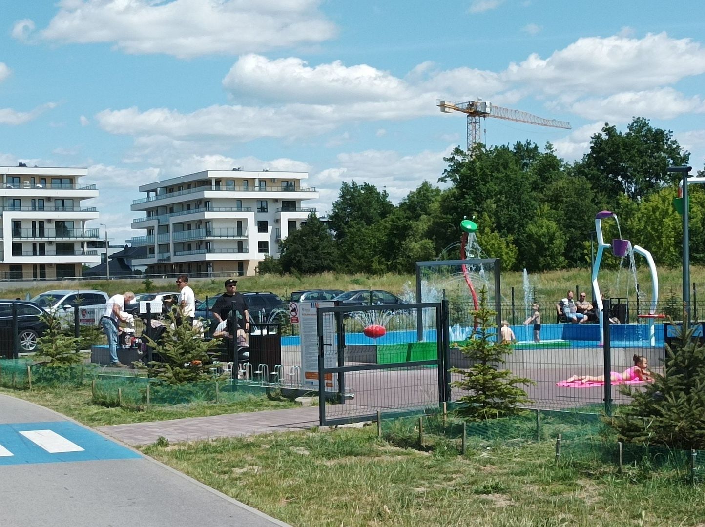 Pierwszy dzień lata nad zalewem Borki w Radomiu.