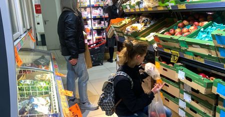 Przybywa piekarni, ale te sklepy znikają. Spore zmiany na rynku