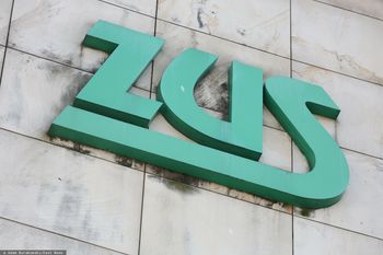 14. emerytura. ZUS rozsyła pisma. Seniorzy mają miesiąc na odwołanie