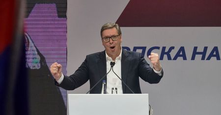 Vuczić rezygnuje. Zaskakujący plan polityka po fali protestów