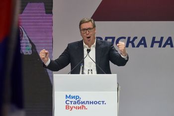 Vuczić rezygnuje. Zaskakujący plan polityka po fali protestów