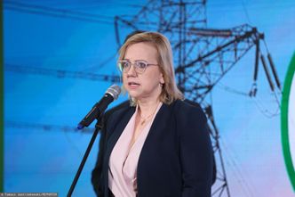 "Kreatywna księgowość". Zamiast na OZE pieniądze poszły na transfery socjalne