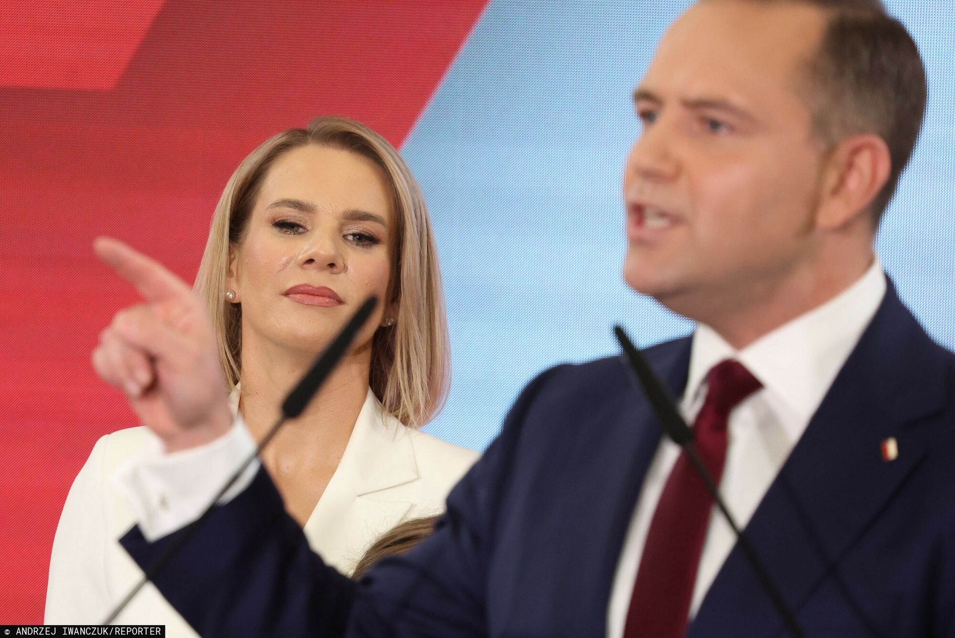 wiadomości,aktualności,WP Wiadomości Petycja trafiła do Sejmu. Nawrocka otrzyma nawet pół miliona złotych?