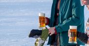 Alkohol na stokach narciarskich. Oto, co myślą Polacy
