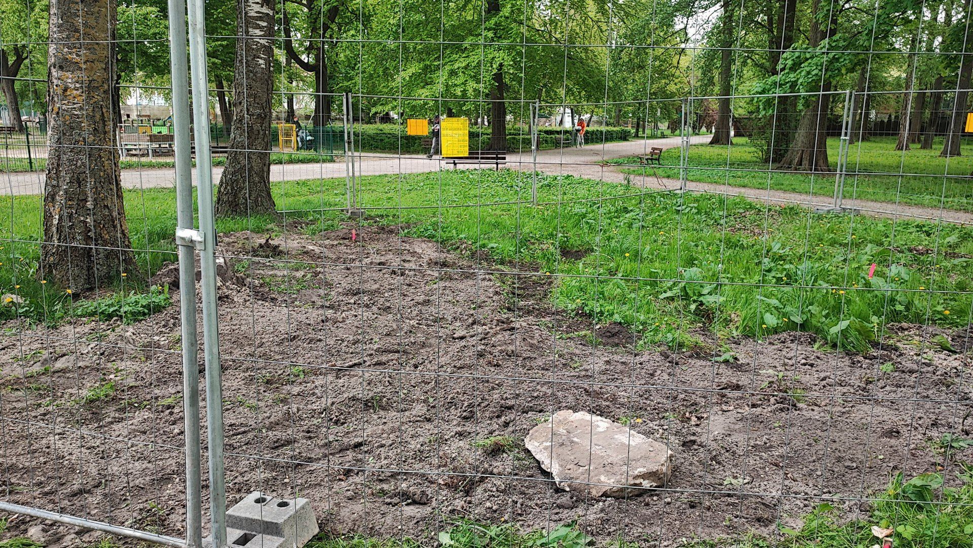 tężnia solankowa plac budowy