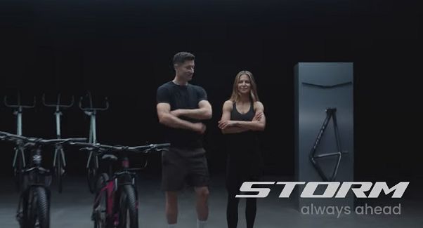 Lewandowscy wracają w reklamie rowerów Storm