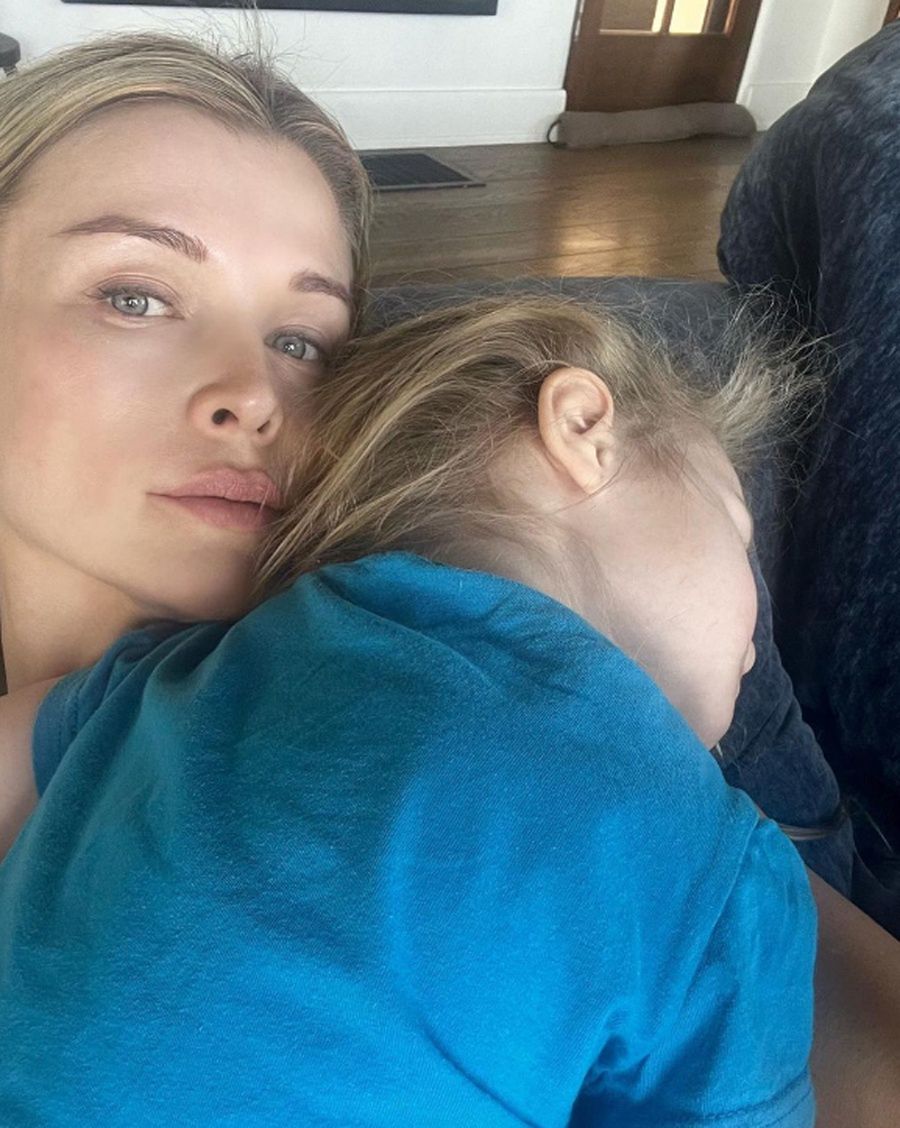 Joanna Krupa z córeczką