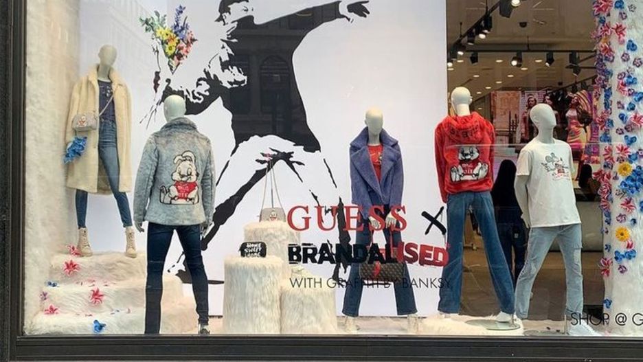 Banksy zarzuca, że sklep wykorzystał jego pracę bez pytania o zgodę