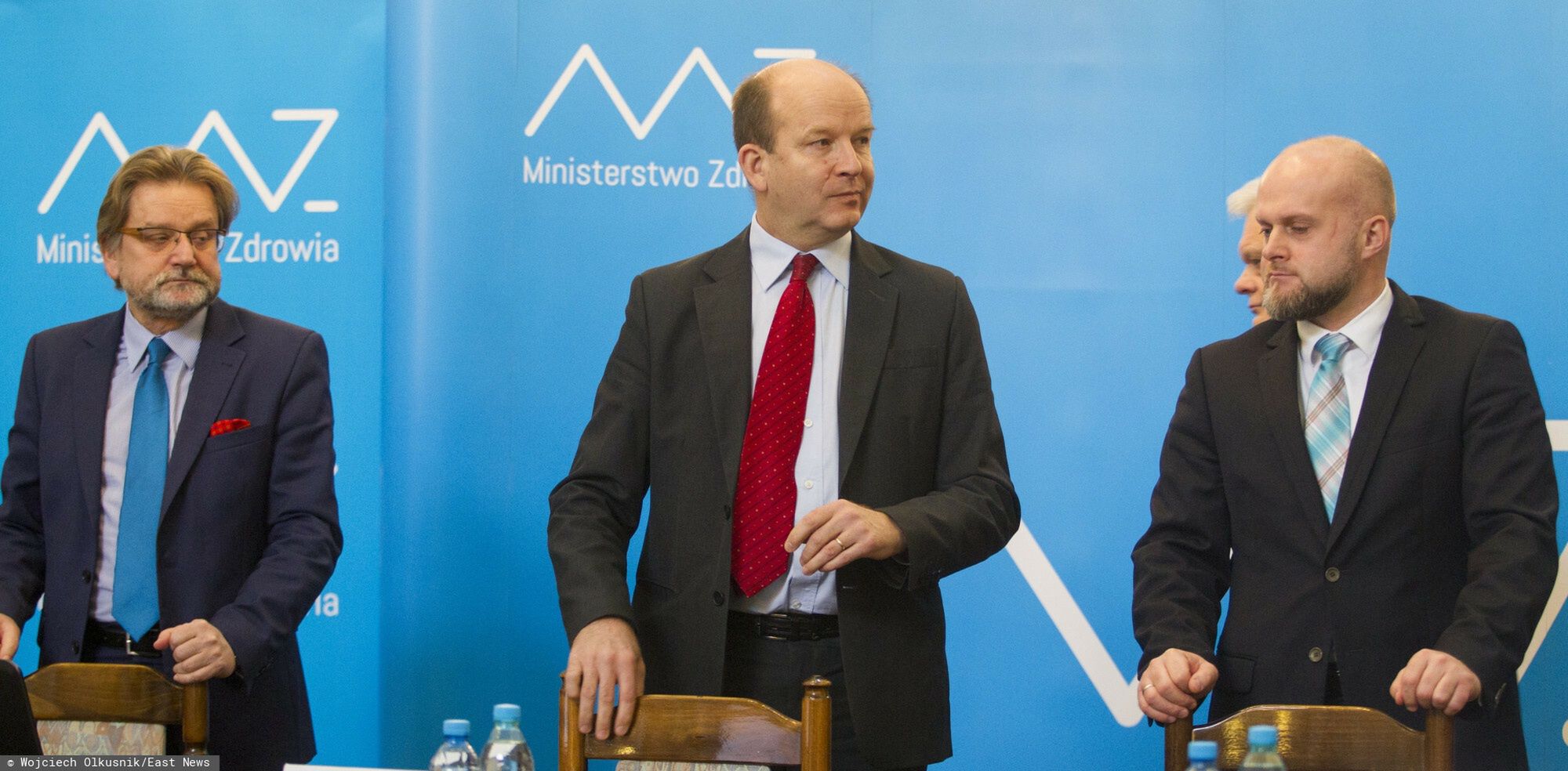 "Dobry rok" w Ministerstwie Zdrowiafot. Wojciech Olkusnik/East News 17.11.2016 Warszawa , Ministerstwo Zdrowia n/z Jaroslaw Pinkas Sekretarz Stanu w MZ ,  Konstanty Radziwil Minister Zdrowia , Krzysztof Landa Podsekretarz Stanu w MZ  podczas kokonferencji w Ministerstwie Zdrowia podsumowujacej rok pracy ministerstwawojciech olkusnik