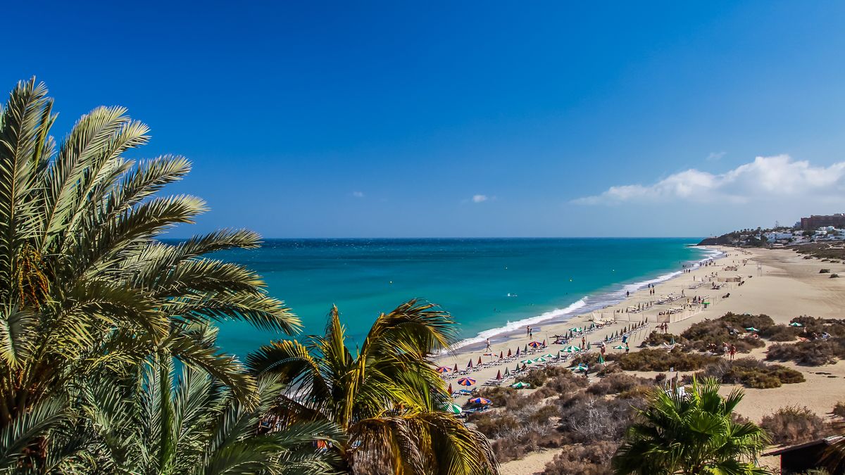 Hiszpania ma wiele do zaoferowania, między innymi piękne plaże 