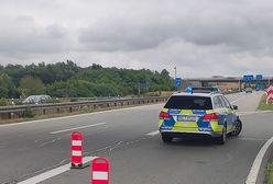 Polak wyszedł do toalety. W akcji helikoptery i psy tropiące