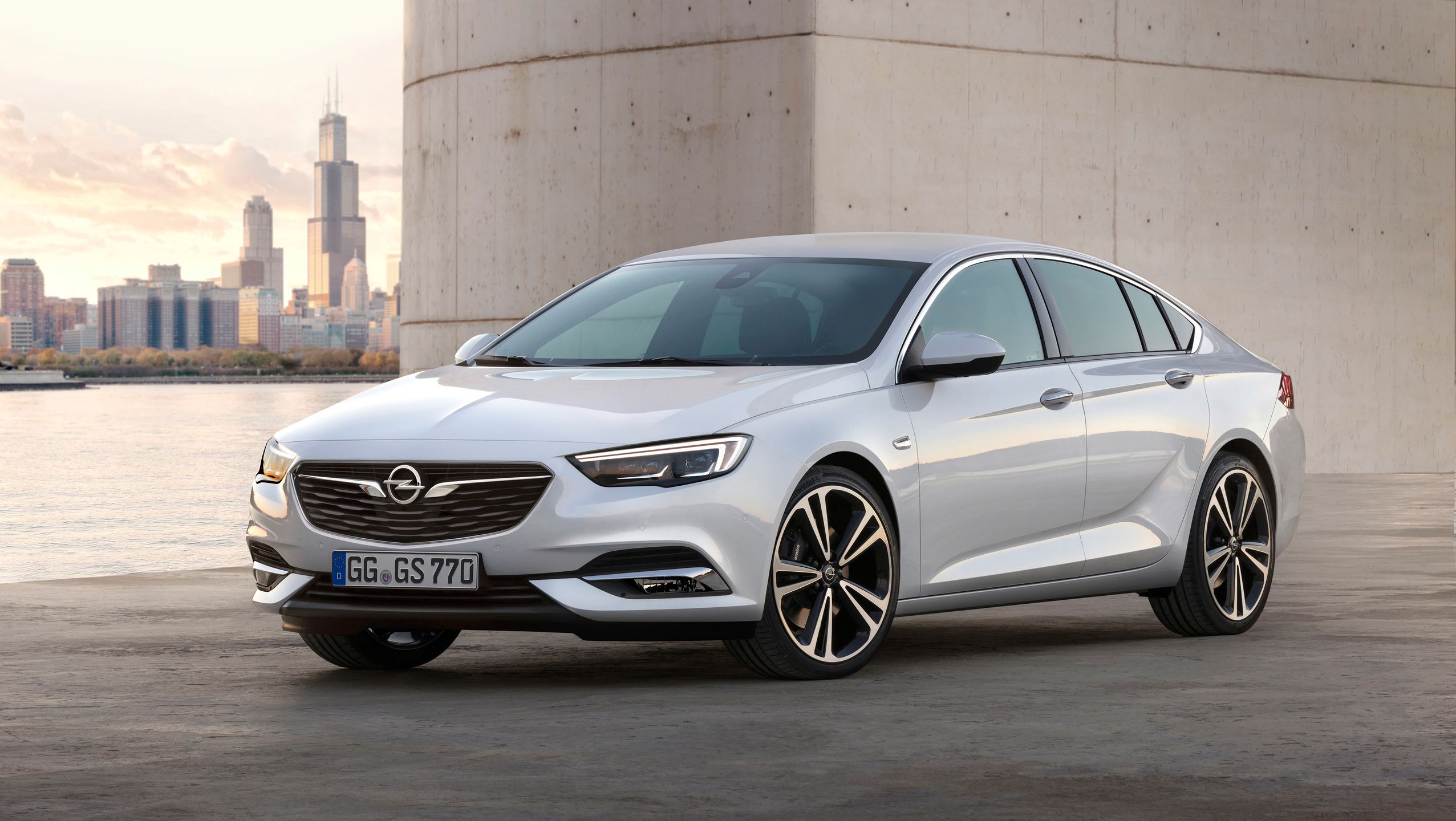 Opel Insignia 4
