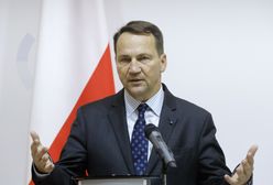 Ukraińcy nie chcą wracać do kraju i walczyć? Sikorski ma pomysł