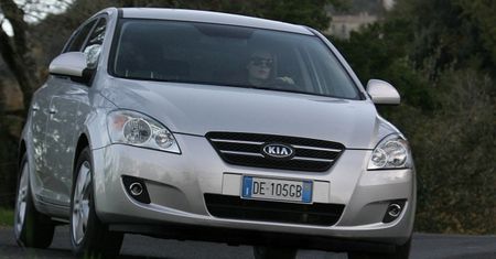Używana Kia Cee'd I generacji - typowe awarie i problemy