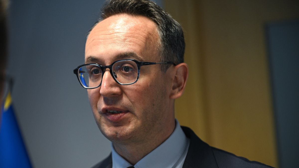 Dariusz Klimczak złożył obietnicę ws. PKP Cargo