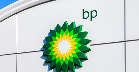 Zaskakująca decyzja BP o zwiększeniu wydobycia ropy i gazu. Tak ją tłumaczy