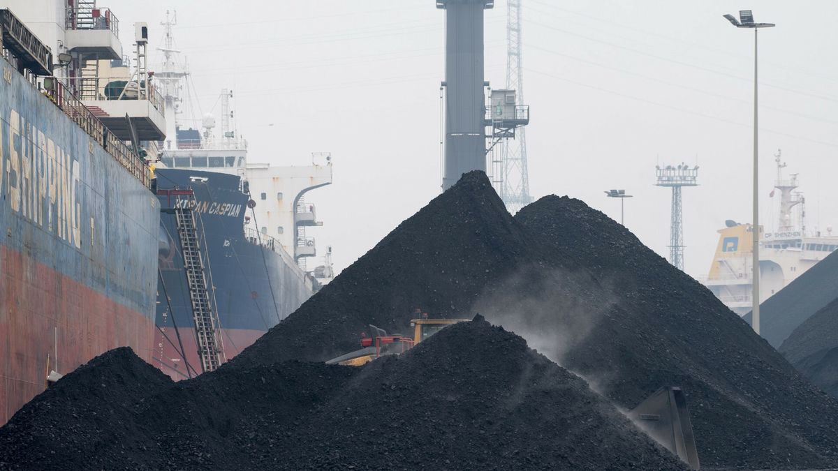 W 2022 r. do Polski z zagranicy trafiło ponad 16,7 mln ton węgla