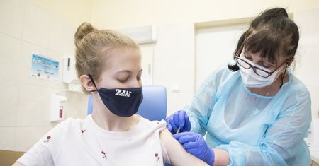 Szczepienia przeciw COVID dzieci w wieku 12-15 lat. Szpitale spodziewają się dużego zainteresowania