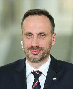 Janusz Kowalski prowokuje PiS i PO. Połączył Tuska i Terleckiego