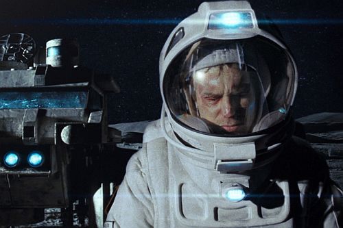 Samotność na Księżycu | recenzja filmu Moon 1