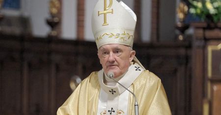 Kard. Nycz o małżeństwie: Związek mężczyzny i kobiety, wystarczy sięgnąć do Biblii