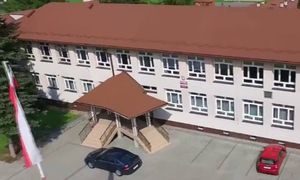 Skandal w Małopolsce. Kamery w toalecie. Dyrektor się tłumaczy