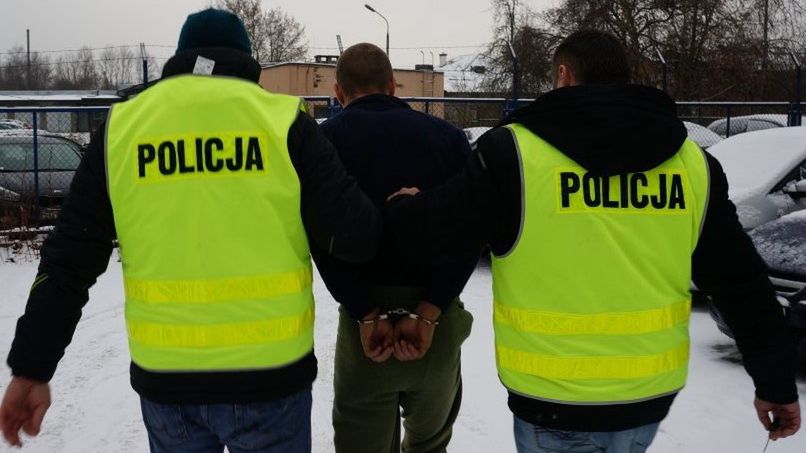 Śląskie. 47-letni mieszkaniec Będzina podejrzany jest m.in. o zgwałcenie swojej 52-letniej konkubiny.
