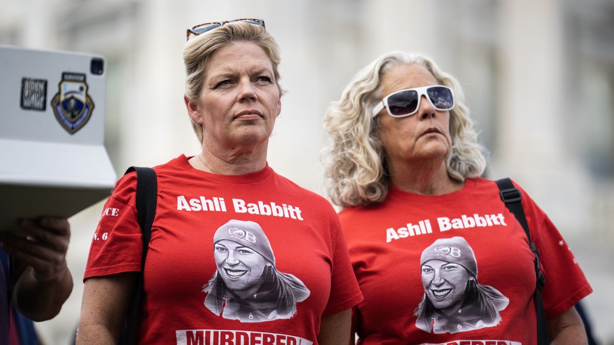 Coraz bliżej ugoda w sprawie śmierci Ashli Babbitt