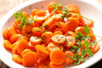 Tylko w ten sposób robię marchewkę do obiadu. Bez zasmażki jest słodziutka i delikatna