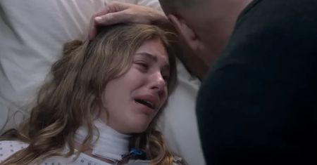 Bruce Willis bez litości. Z sali operacyjnej wprost na ulicę. Kultowy thriller wraca na szklany ekran