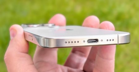Siri podsłuchiwała ludzi. Apple wypłaci użytkownikom ogromne odszkodowanie