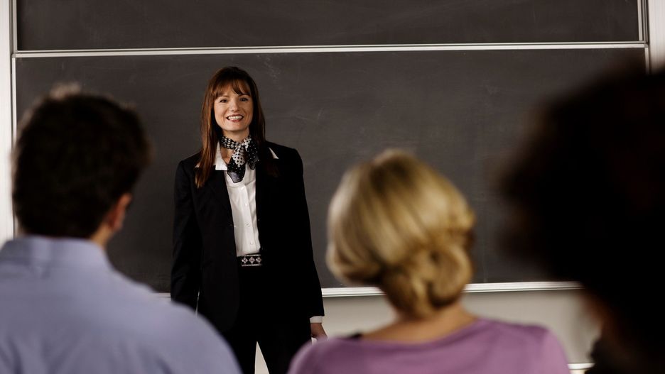 Mimo deklaracji i strategii na poziomie unijnym, działania na rzecz równości płci w nauce są nadal niewystarczające.