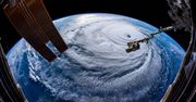 Huragan Florence widziany ze stacji kosmicznej zasłania pół Ziemi