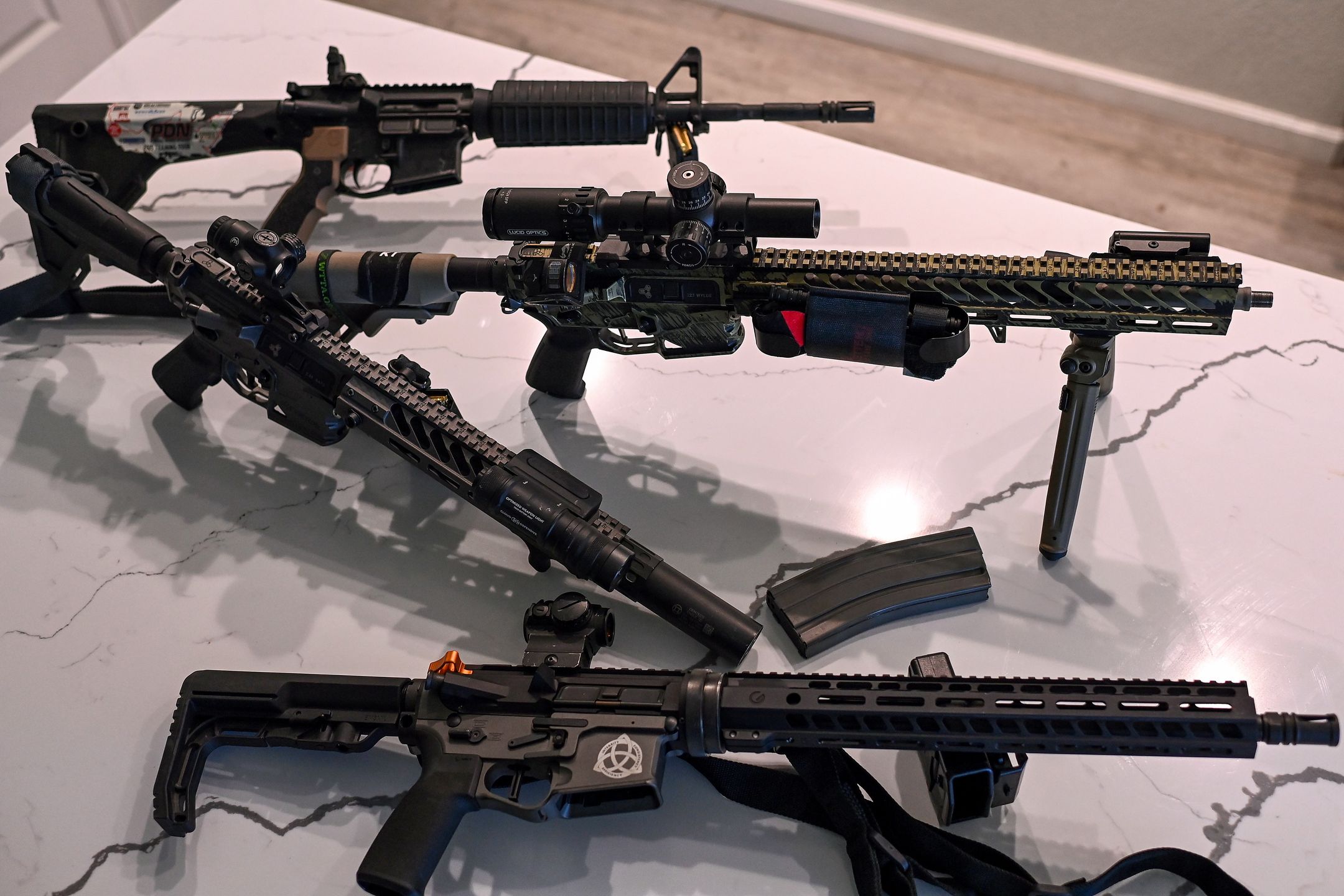 Karabinki AR-15 (Photo by Joshua Lott/The Washington Post via Getty Images)