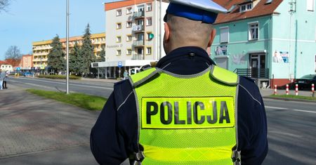 Przyjechał do pracy skuterem. Ochroniarz miał 2,5 promila i udawał trzeźwego