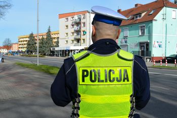 Przyjechał do pracy skuterem. Ochroniarz miał 2,5 promila i udawał trzeźwego