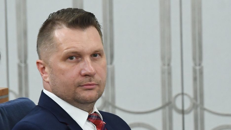Przemysław Czarnek z ekspresowym wynikiem testu na COVID-19. Są nowe informacje