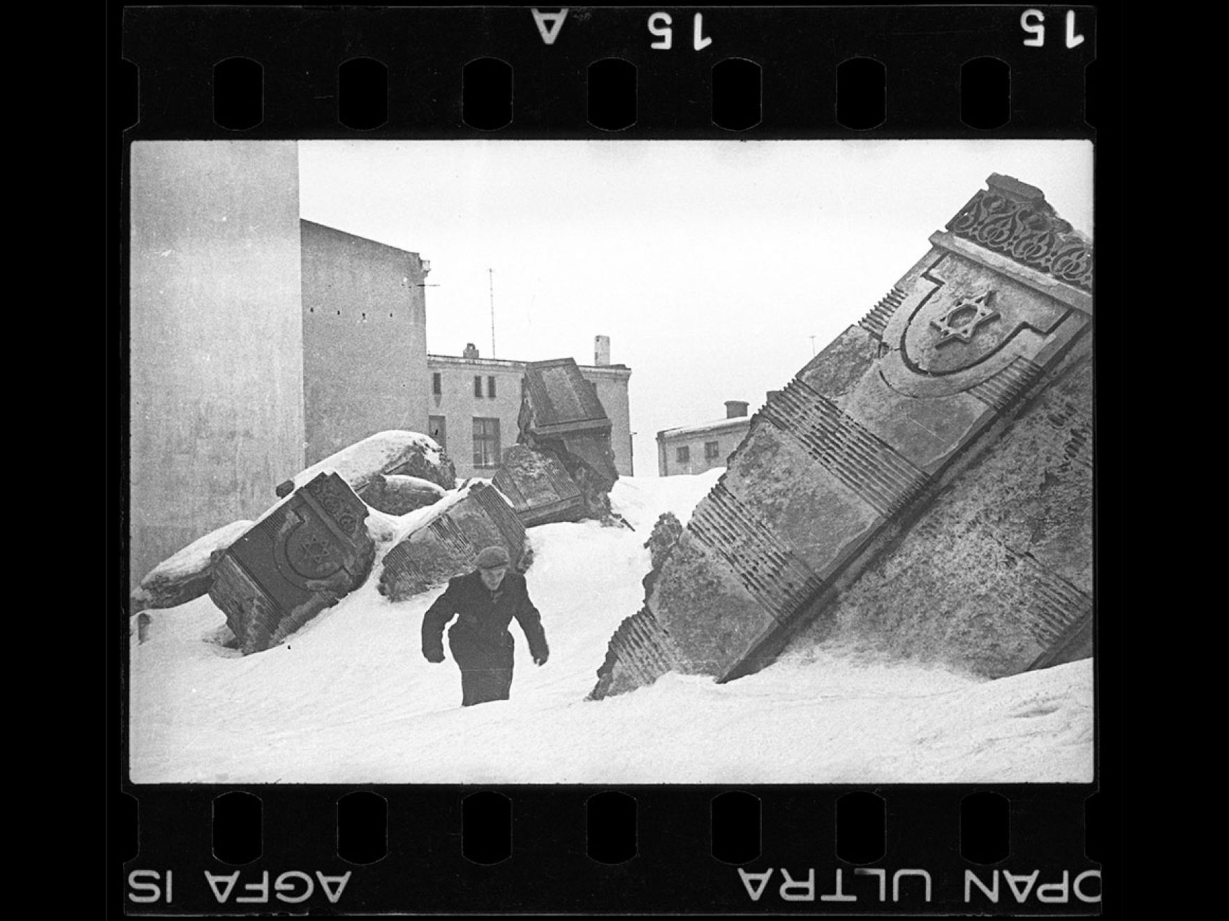 Henryk Ross był oficjalnym fotografem getta w Łodzi. Oto jego historyczne zdjęcia 4