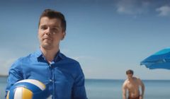 Radosław Kotarski o parasolach plażowych w reklamie aplikacji mobilnej Banku Millennium (wideo)