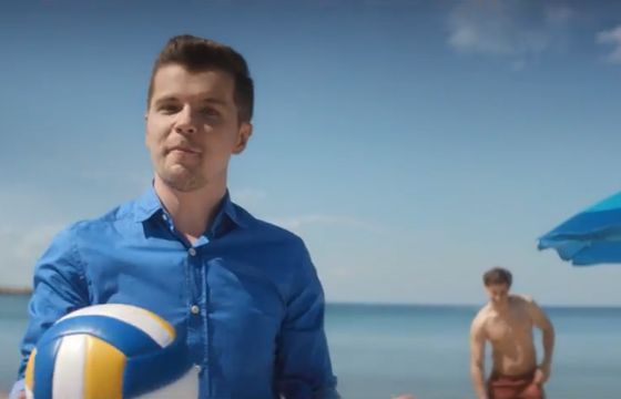 Radosław Kotarski o parasolach plażowych w reklamie aplikacji mobilnej Banku Millennium (wideo)