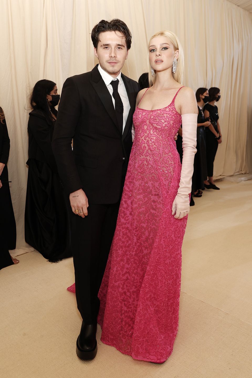 Brooklyn Beckham i Nicola Peltz 