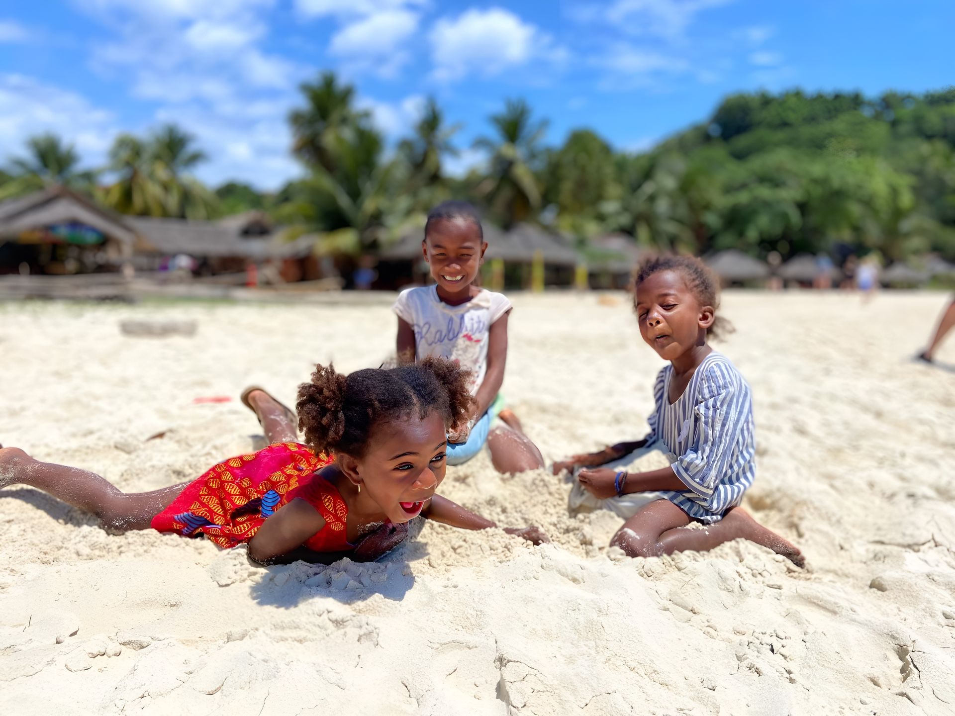 Pani Izabela często chwyta za aparat fotograficzny na Madagaskarze