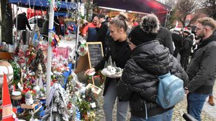 Gniewkowo: Jarmark Bożonarodzeniowy na Rynku. Świąteczne potrawy, rękodzieło, kolędy